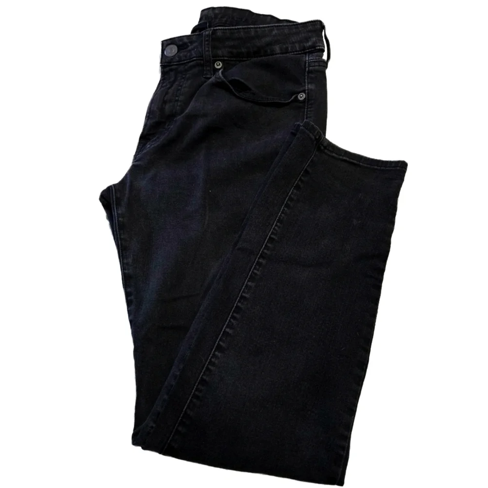 ✨2/$25 American Eagle Mens Classic Black Next Level Flex Jeans
